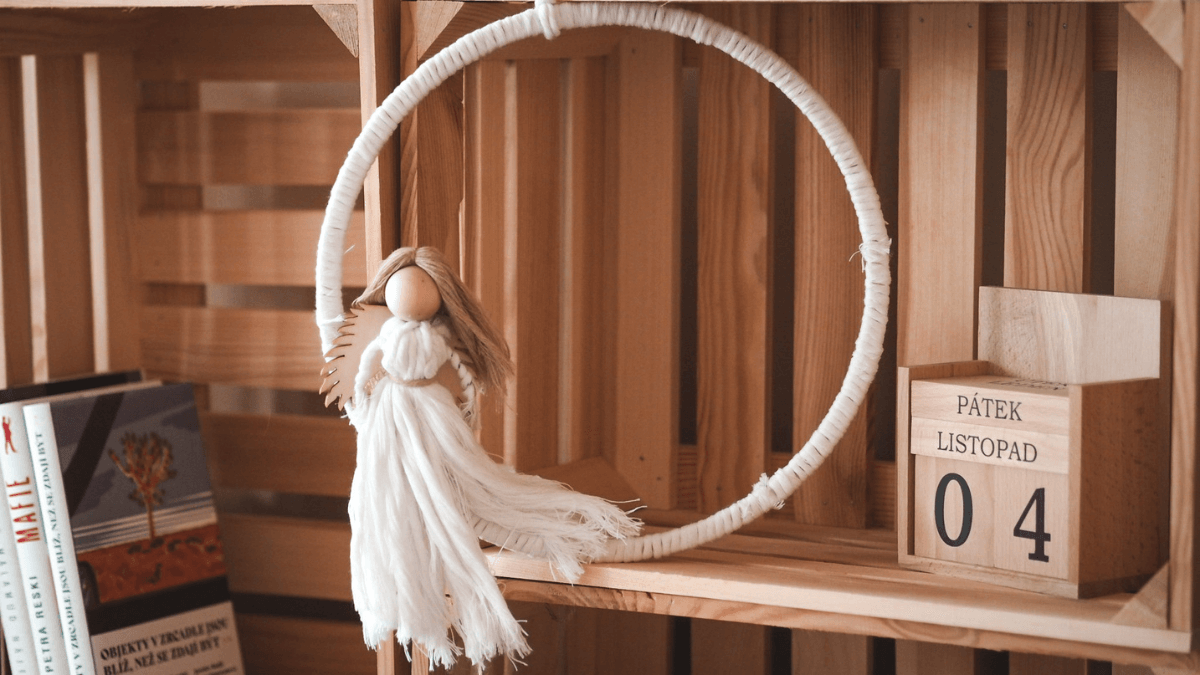 Ako vyrobiť anjela z dreva