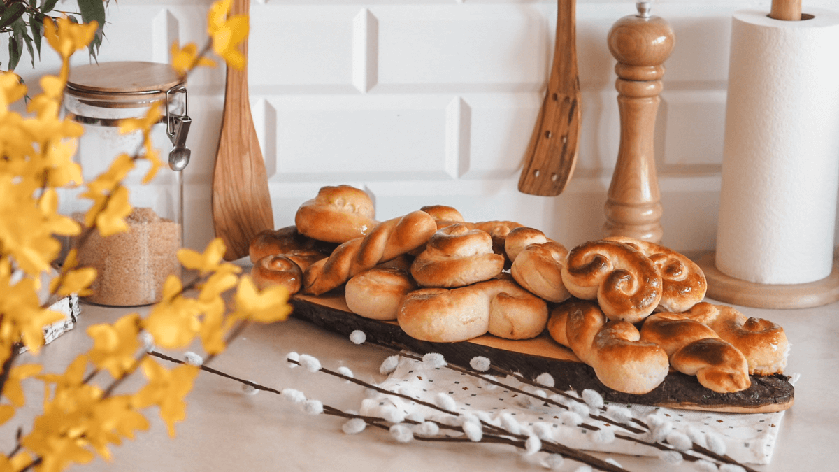 Veľkonočné pečenie: tradičné medové judáše