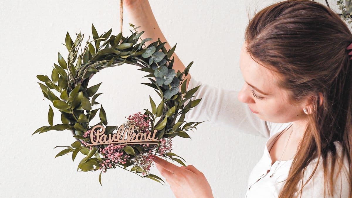 Tipy na originálne darčeky na kolaudáciu - drevené a personalizované