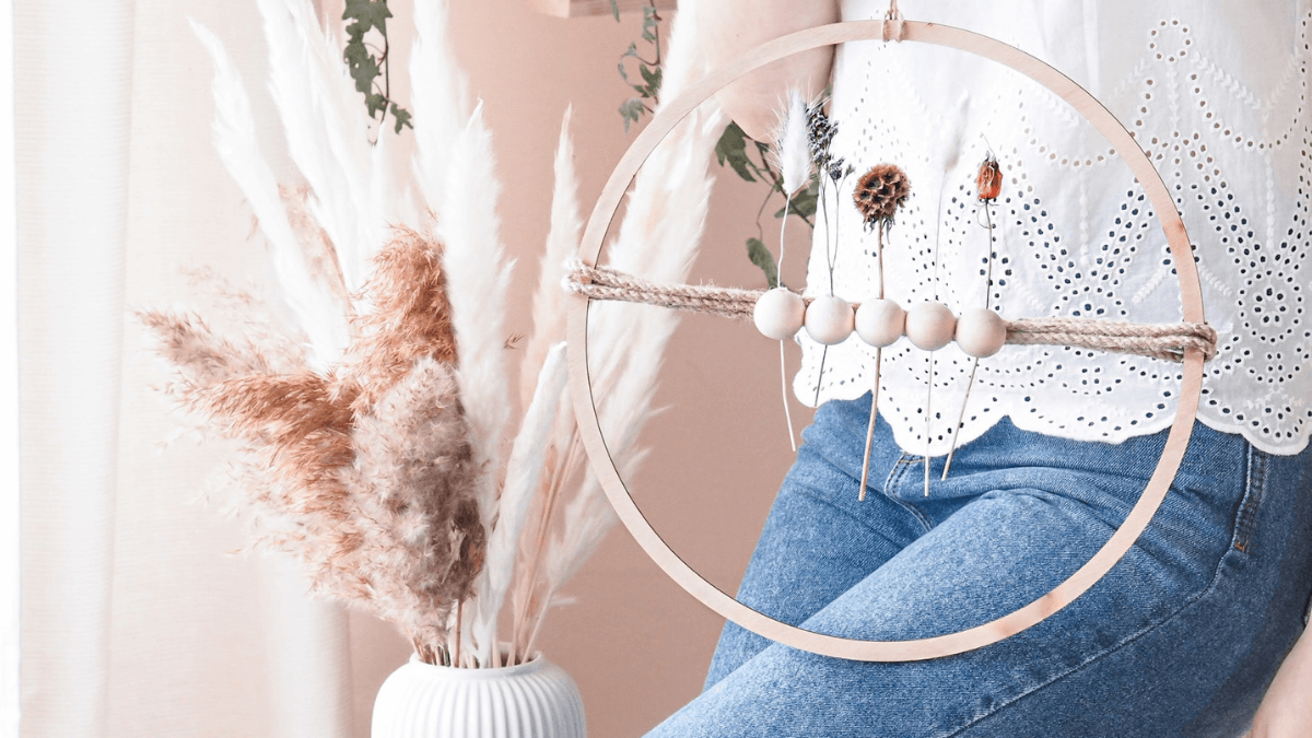 DIY: Jarný veniec s vôňou dreva