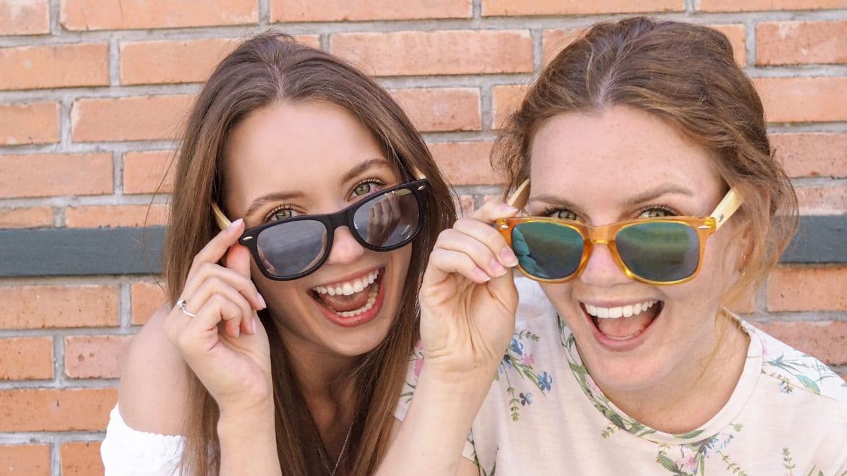 Slnečné okuliare z dreva: ideálny letný darček