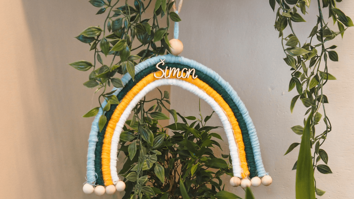 7 jednoduchých krokov k výrobe macrame dúhy