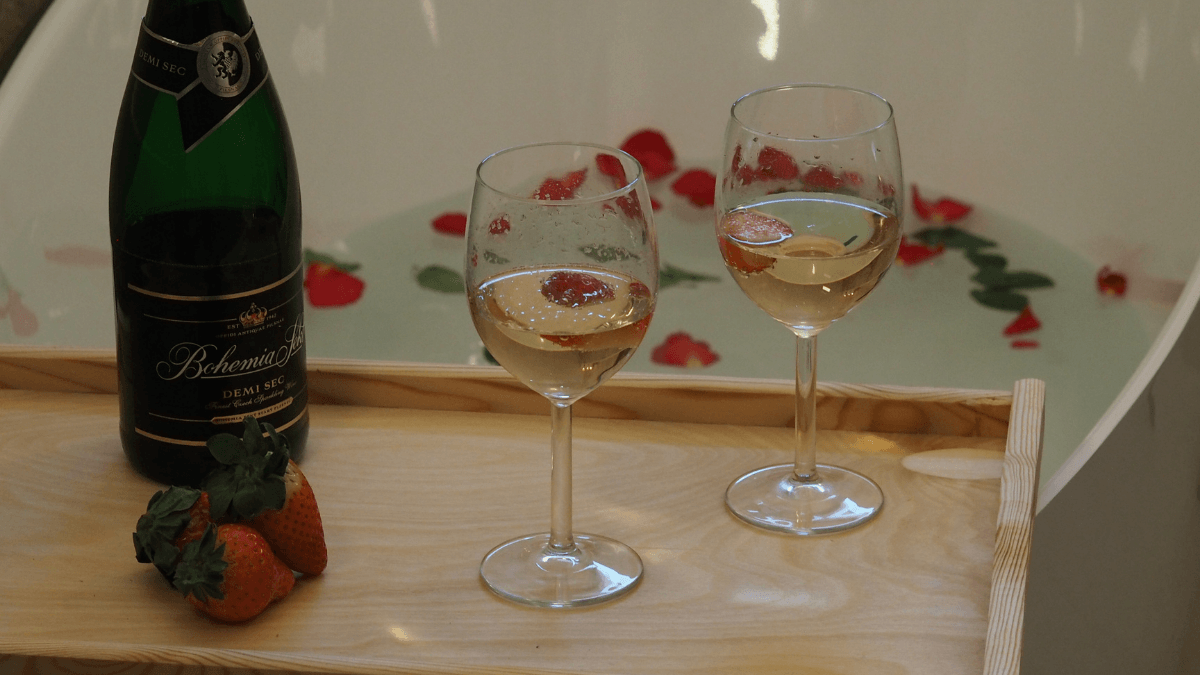 Servírovanie v romantickom duchu