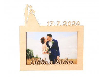 Drevený svadobný fotorámček s dátumom a menom - 15x20 cm