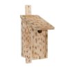 Drevená vtáčia búdka jedľa