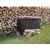 Tmavý prútený kôš na drevo hranatý - na kolieskach