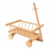Drevený detský vozík