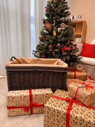 Vánoce, které dřevoní. ✨ Když domov voní dřevem a proutím, kouzlo Vánoc je zase o něco silnější. 🎁 Až 15 % sleva na naše...